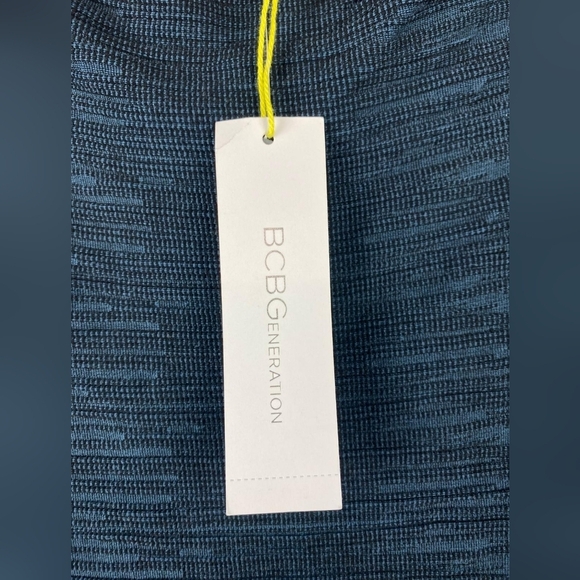 BCBGMAXAZRIA Renee Sheina Jacquard Womnen  Dress Size M/L cut out back - Picture 5 of 9